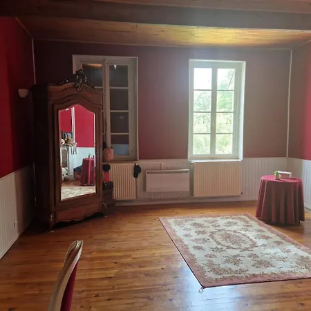 La Roulotte Depote 3* Monbéqui